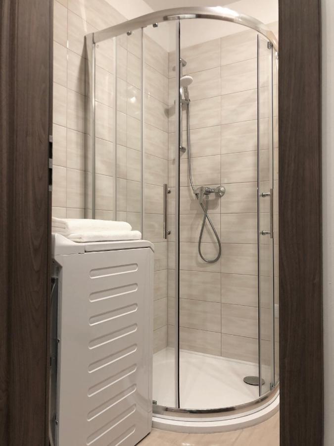 פץ' Exclusive Home - D. Apartman מראה חיצוני תמונה